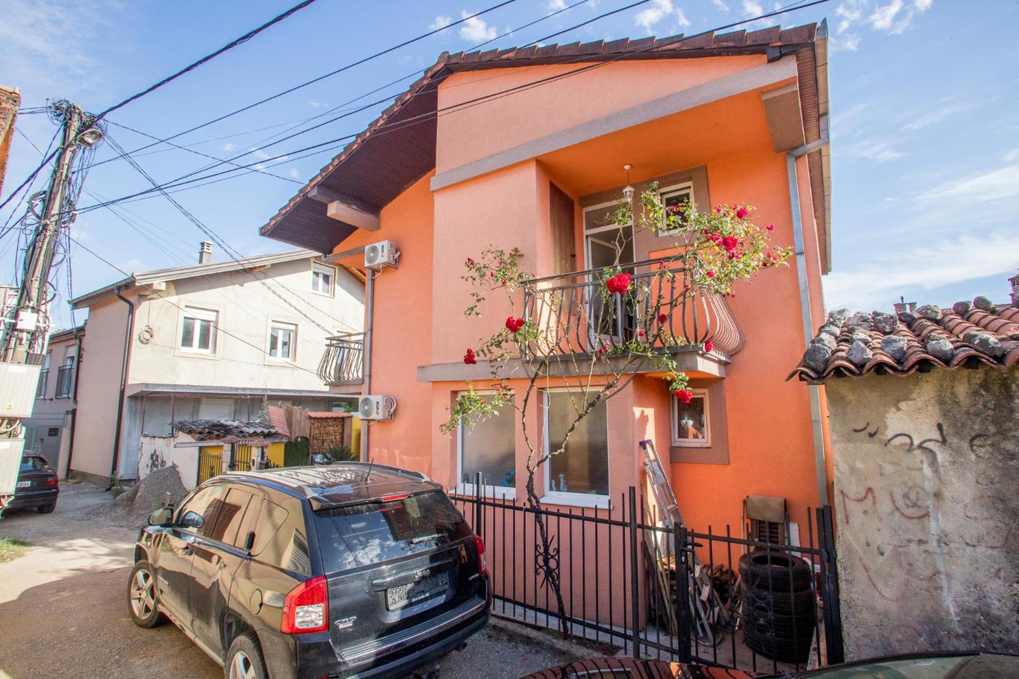Late Story Lägenhet Podgorica Exteriör bild